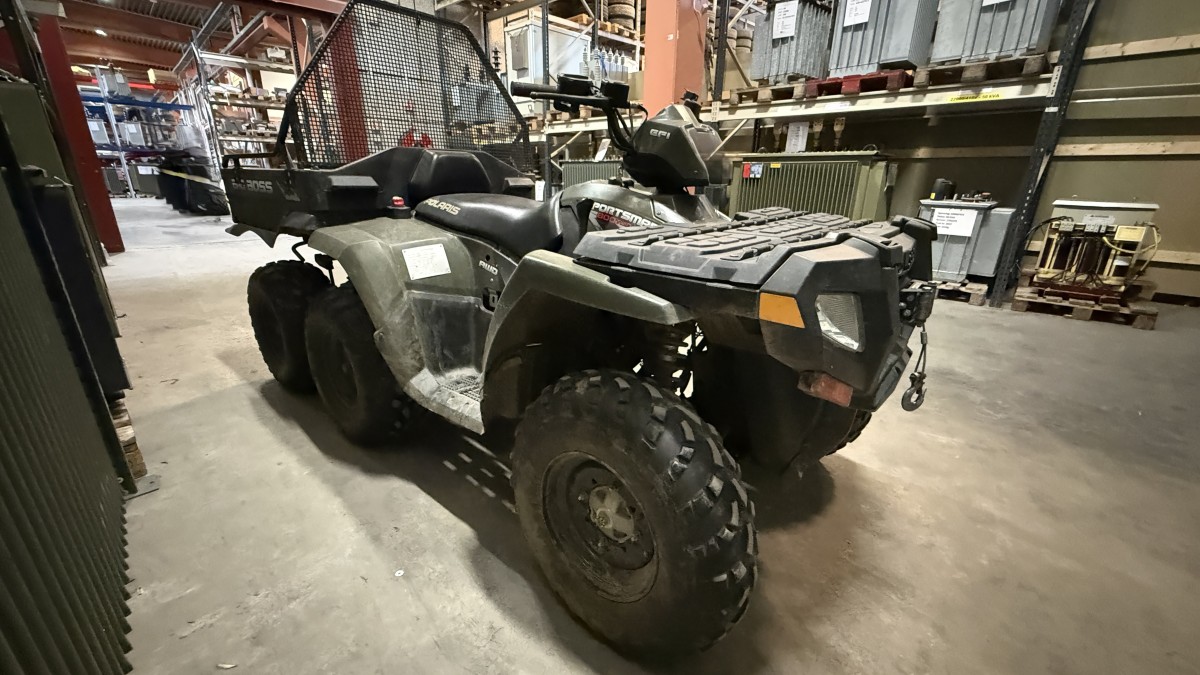 2010 Polaris Sportsman 800 6X6 1308km m/ - vinsj og lasteplan 