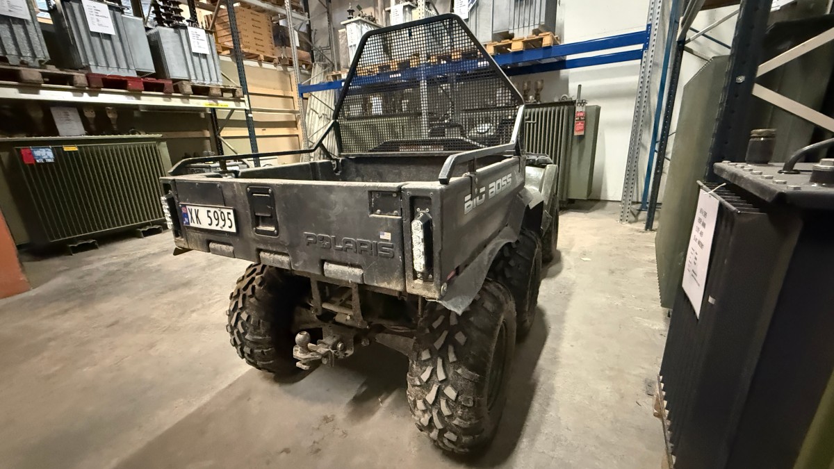 2010 Polaris Sportsman 800 6X6 1308km m/ - vinsj og lasteplan 