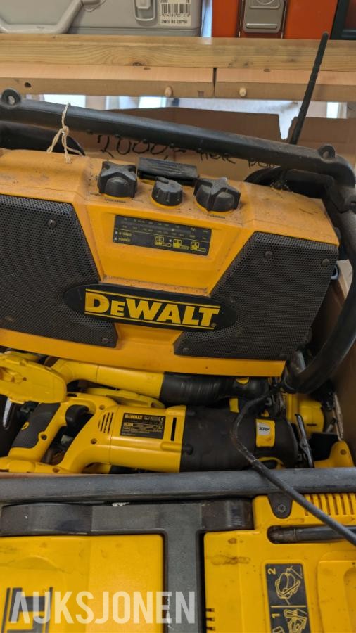 Stor samling med verktøy - dewalt, paslode, fine, +++