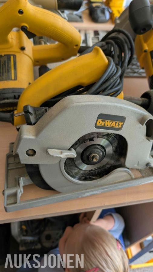 Stor samling med verktøy - dewalt, paslode, fine, +++