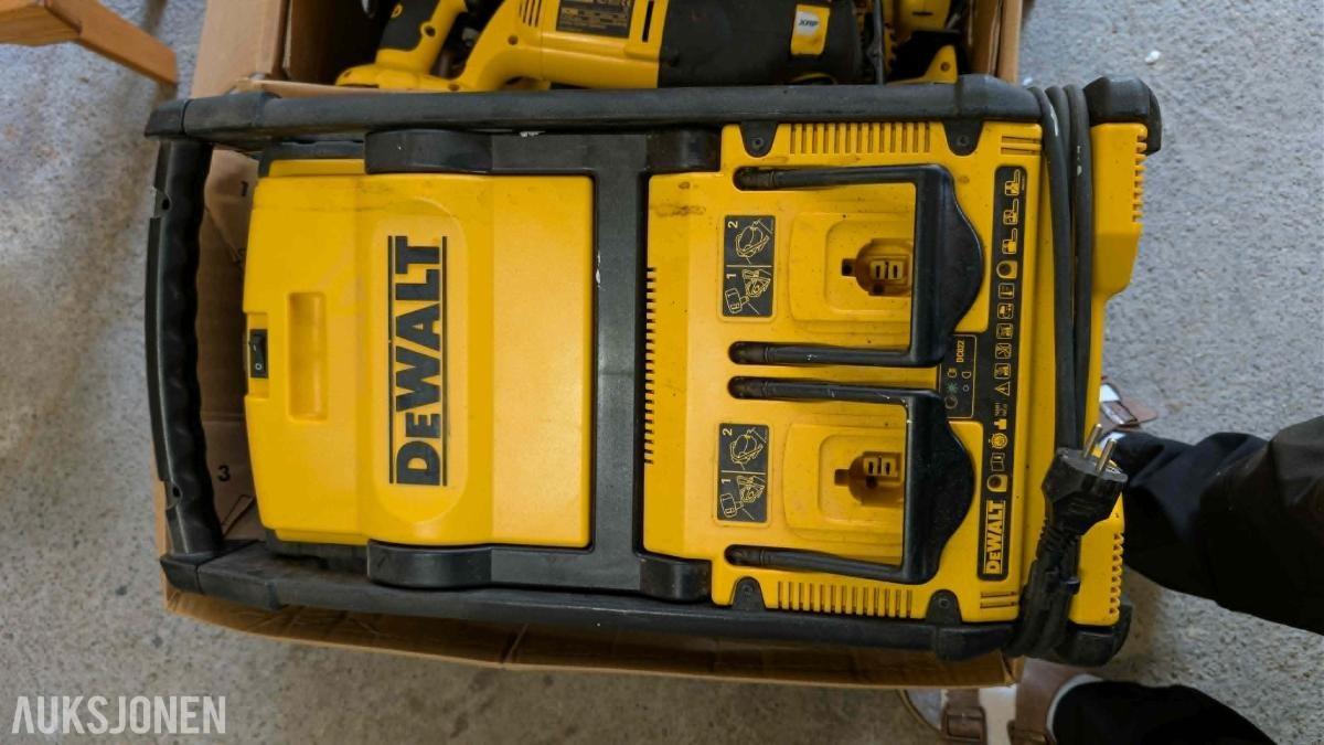 Stor samling med verktøy - dewalt, paslode, fine, +++