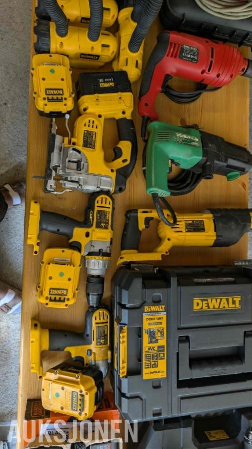 Stor samling med verktøy - dewalt, paslode, fine, +++
