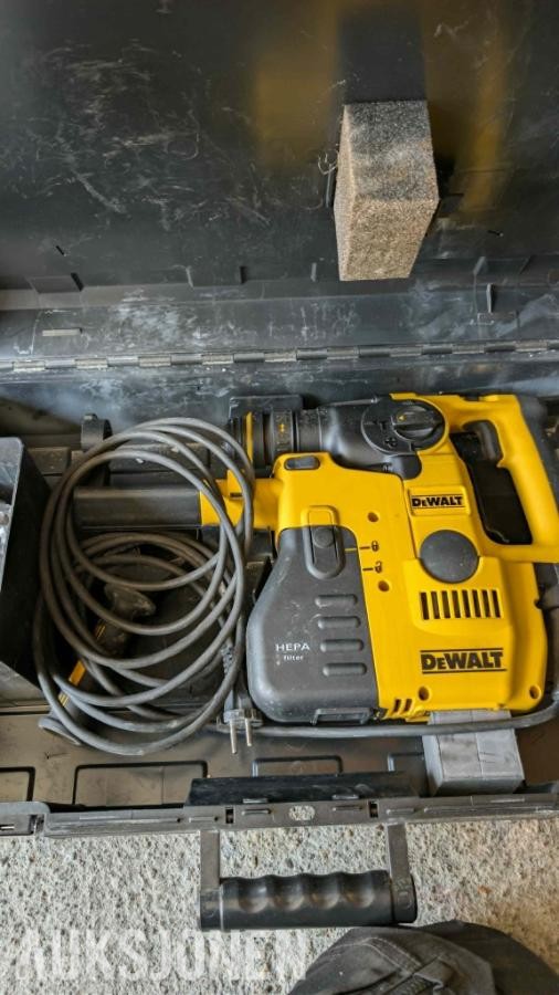 Stor samling med verktøy - dewalt, paslode, fine, +++
