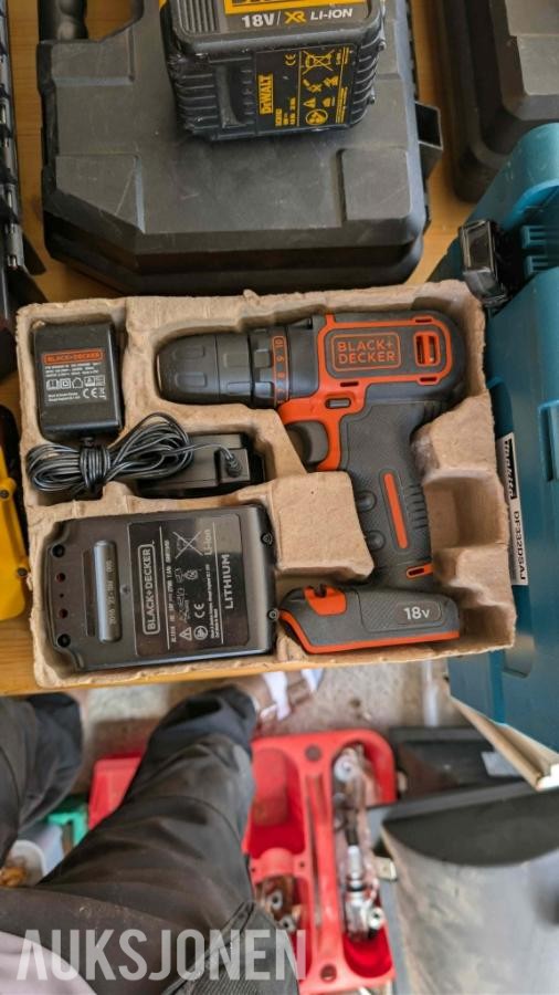 Stor samling med verktøy - dewalt, paslode, fine, +++