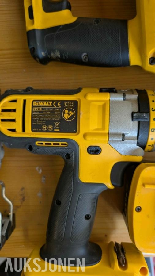 Stor samling med verktøy - dewalt, paslode, fine, +++