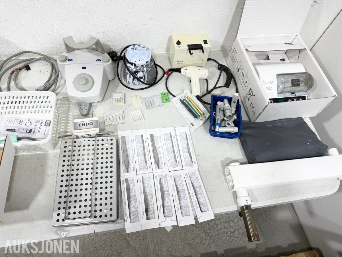 Større parti dentalutstyr – instrumenter, endodonti, behandlingsenheter og tilbehør