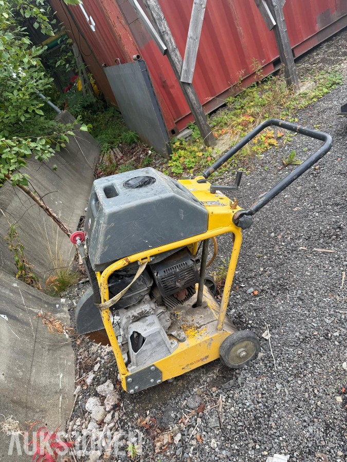 Wacker Neuson BFS1350 asfalt- og betongsag