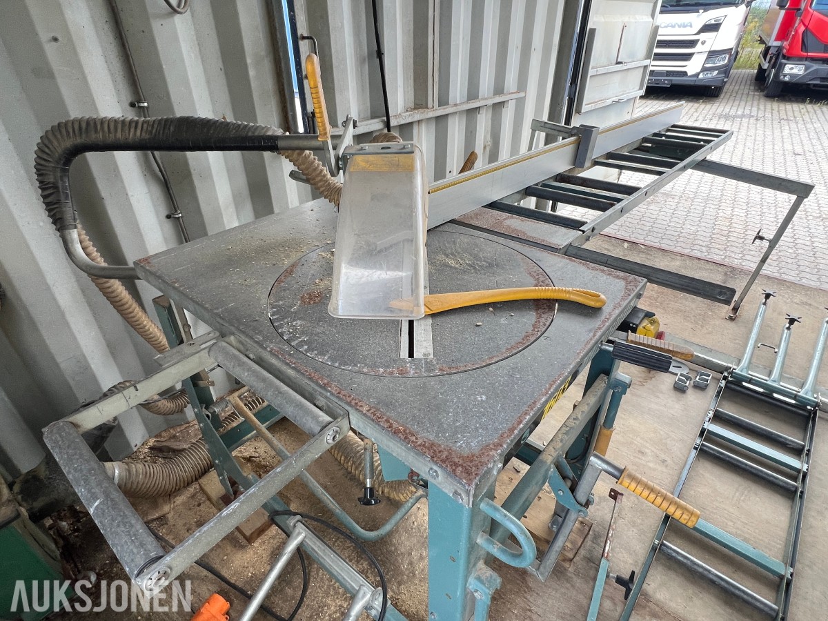 15 fot BNS 10-C13-LC sagcontainer med Ernex gjerdesag