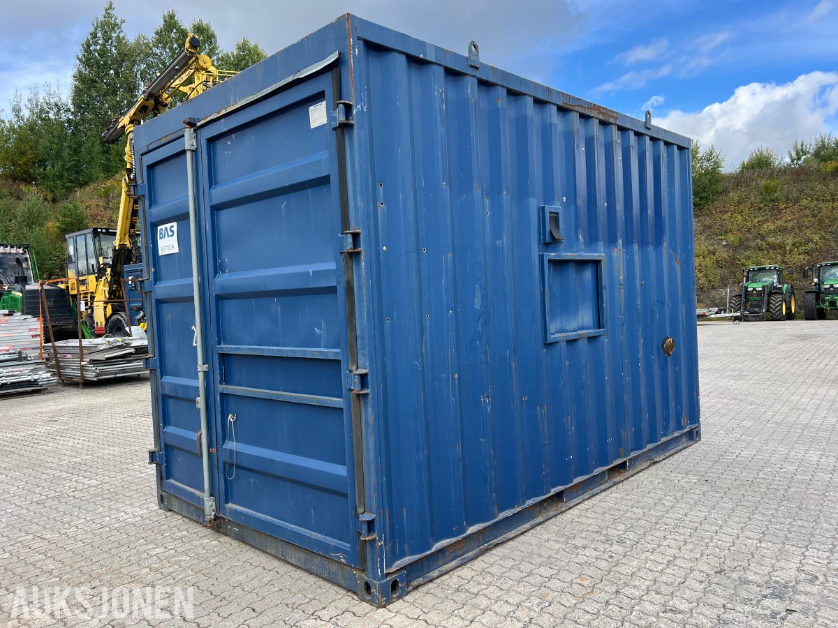 15 fot BNS 10-C13-LC sagcontainer med Ernex gjerdesag