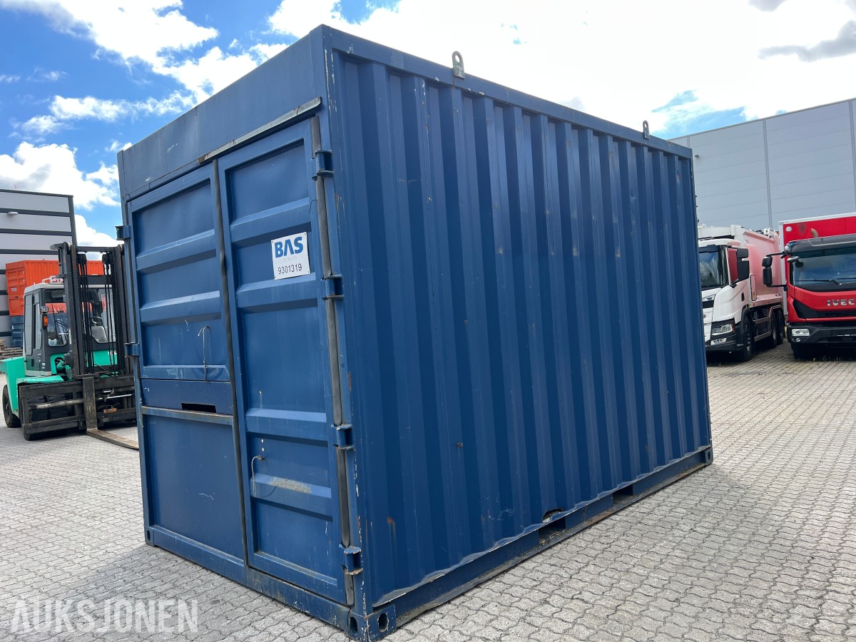15 fot BNS 10-C13-LC sagcontainer med Ernex gjerdesag