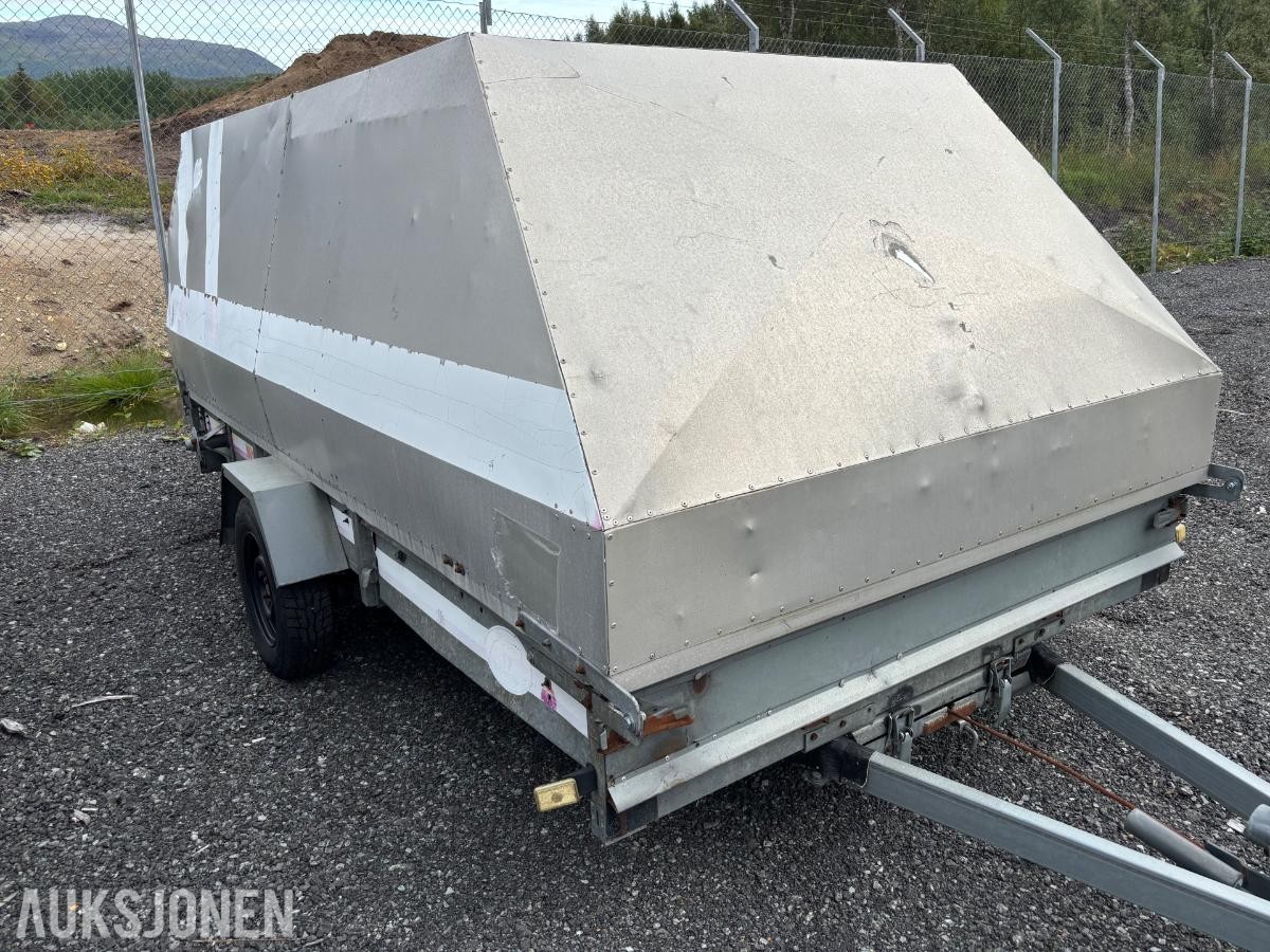 1997 ÅTM 6810T Kapellhenger med tipp