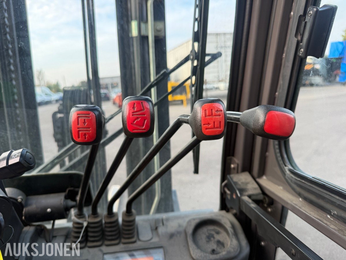 2013 Manitou MI25D Motvektstruck, KUN 530 TIMER