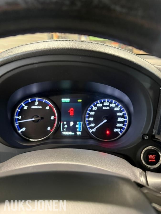 2016 Mitsubishi Outlander 2.3-150 D 4WD, 175562km