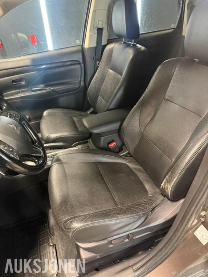 2016 Mitsubishi Outlander 2.3-150 D 4WD, 175562km
