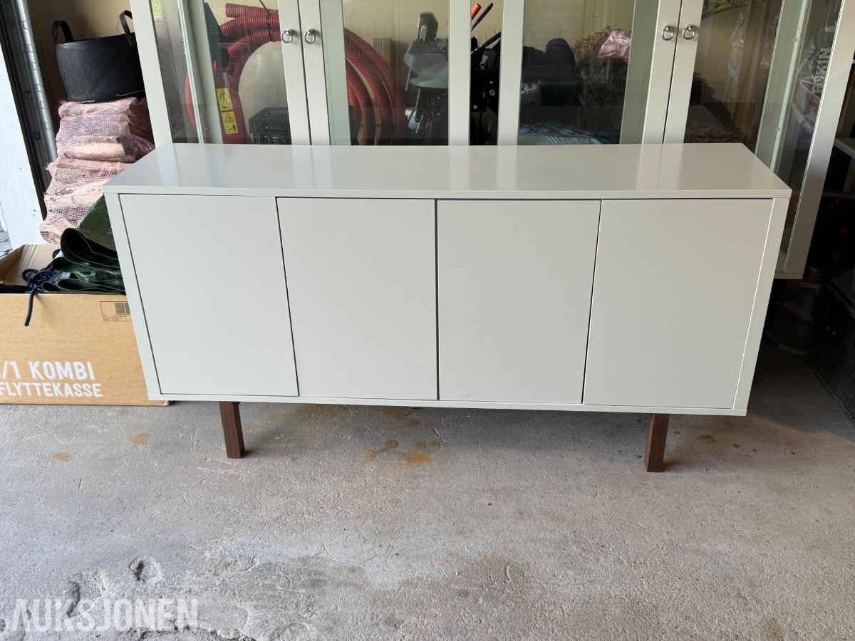 2020 IKEA Stockholm skjenk  