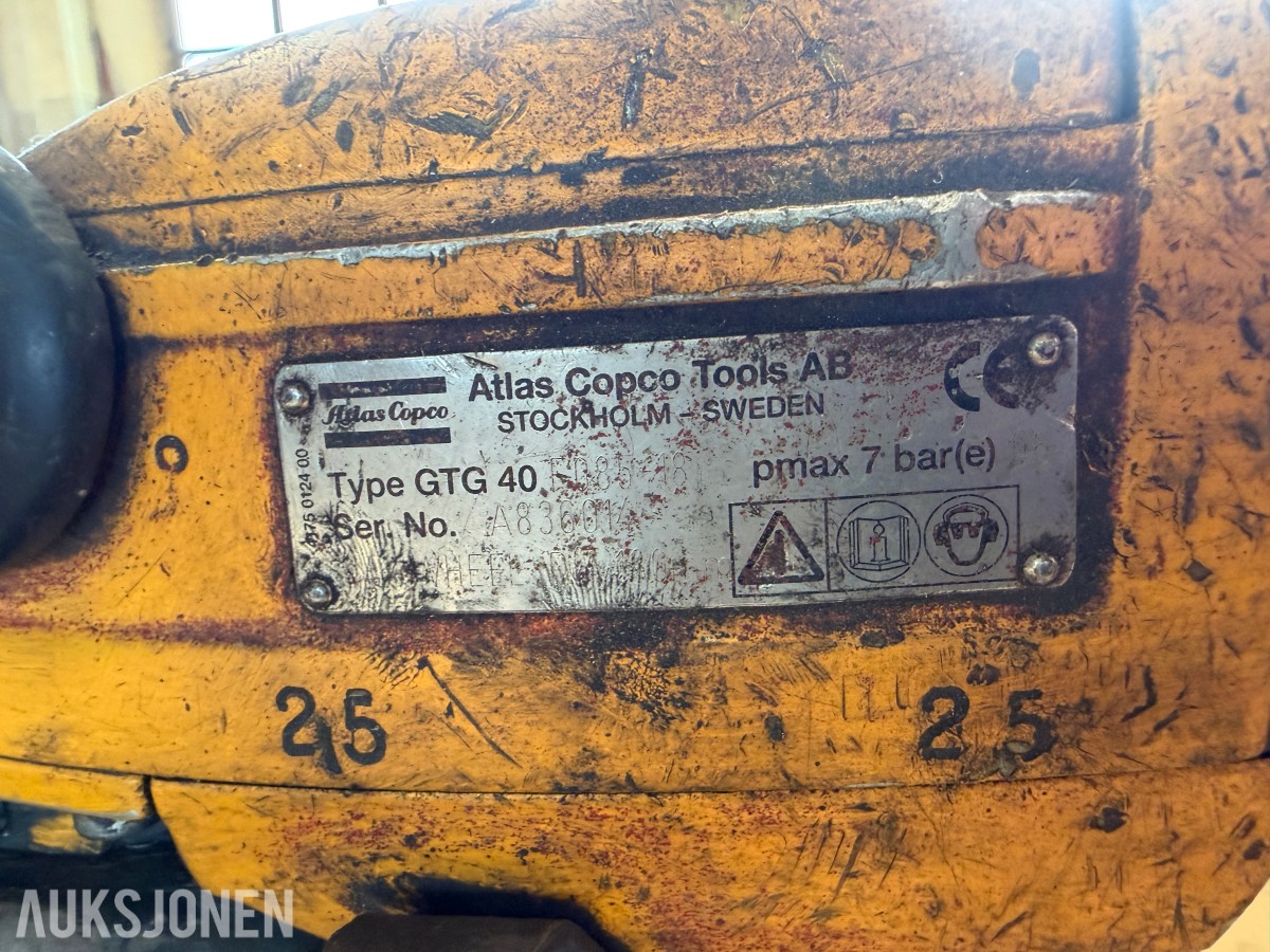2 stk. Atlas Copco luftvinkelsliper og Ingersoll-Rand meisel- kvalitetsverktøy!
