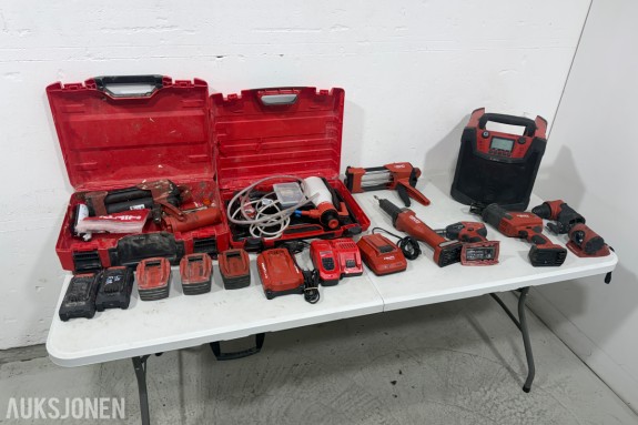 Stort parti Hilti batteriverktøy, batterier, ladere, radio og tilbehør