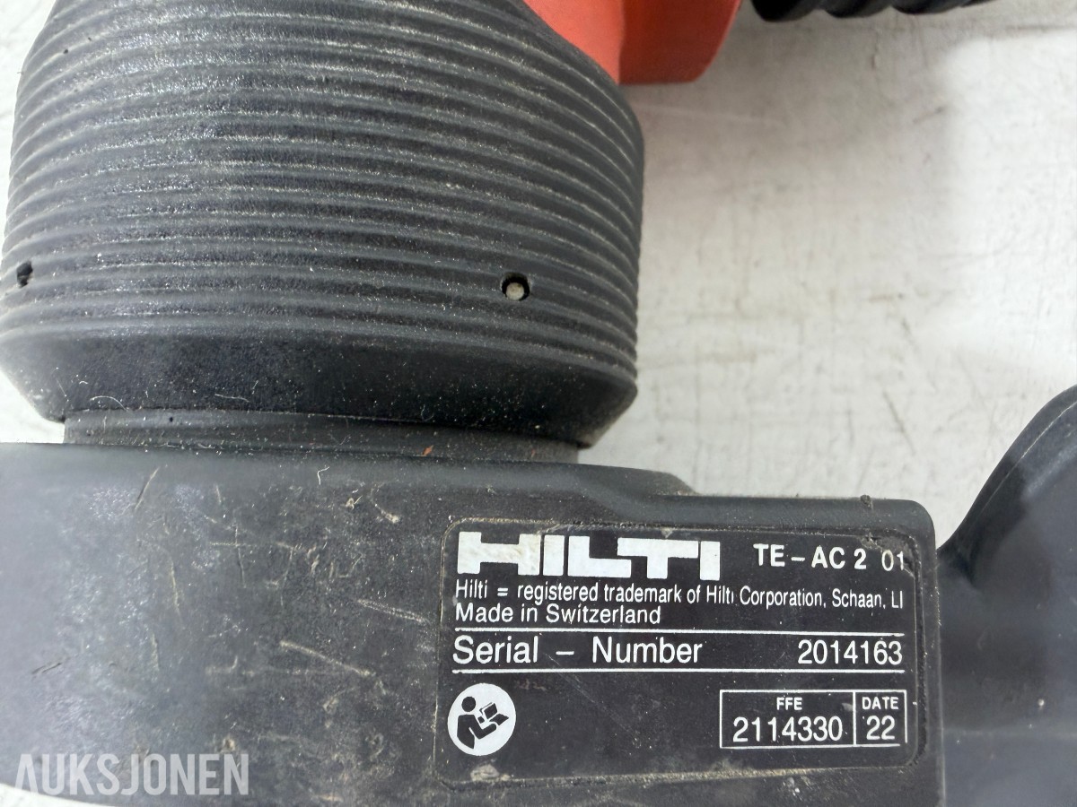 Stort parti Hilti batteriverktøy, batterier, ladere og festeverktøy 