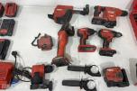 Stort parti Hilti batteriverktøy, batterier, ladere og festeverktøy 