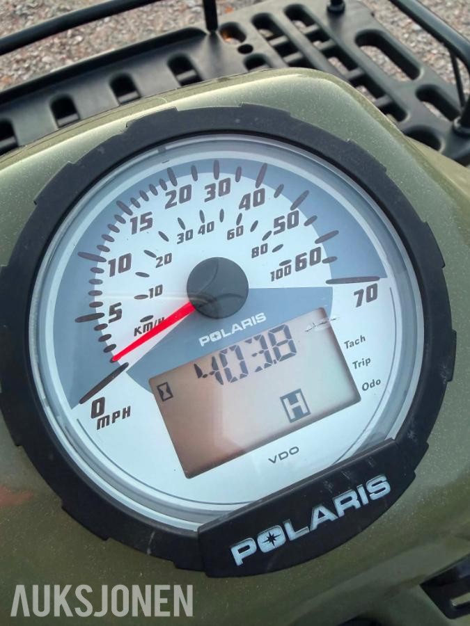 2004 Polaris Big boss 500 6X6 ATV VINSJ HENGERFESTE