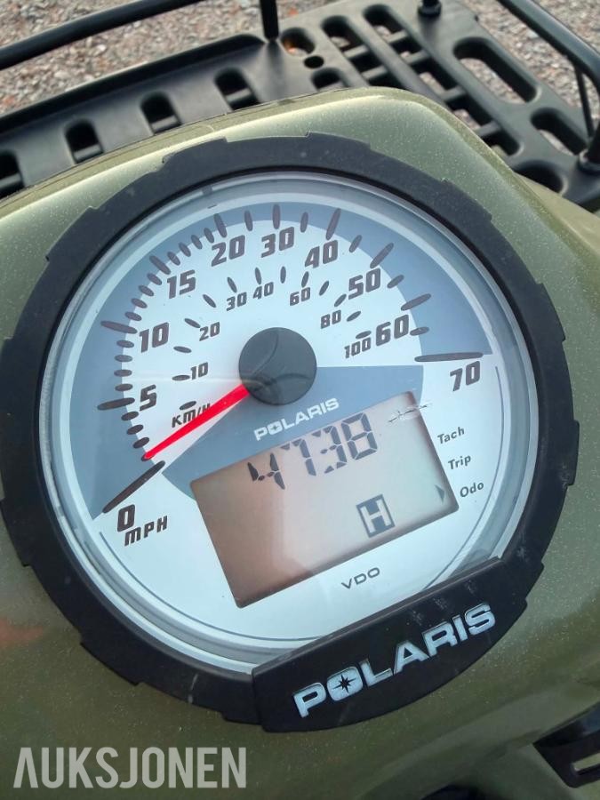 2004 Polaris Big boss 500 6X6 ATV VINSJ HENGERFESTE