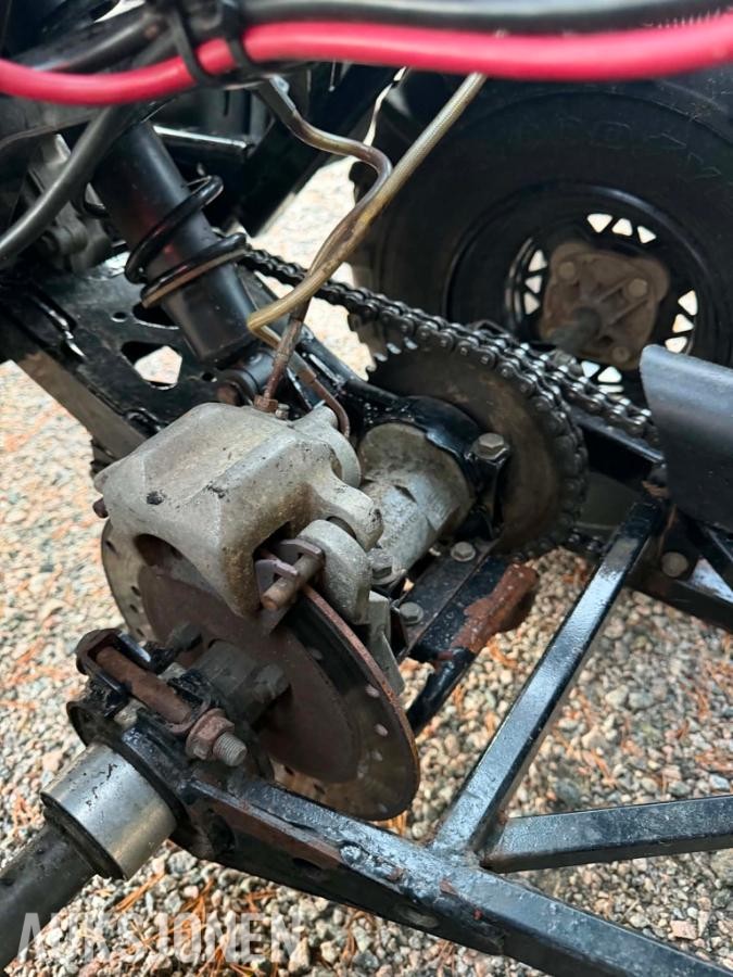 2004 Polaris Big boss 500 6X6 ATV VINSJ HENGERFESTE