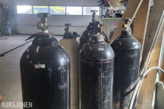 50 trykkluftflasker 50 liter
