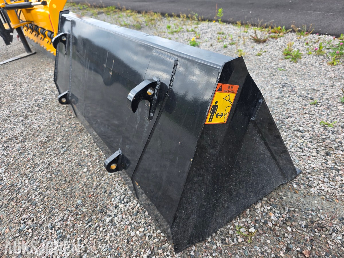 Snø/grus skuffe traktor med eurofeste Bredde 160 cm ubrukt