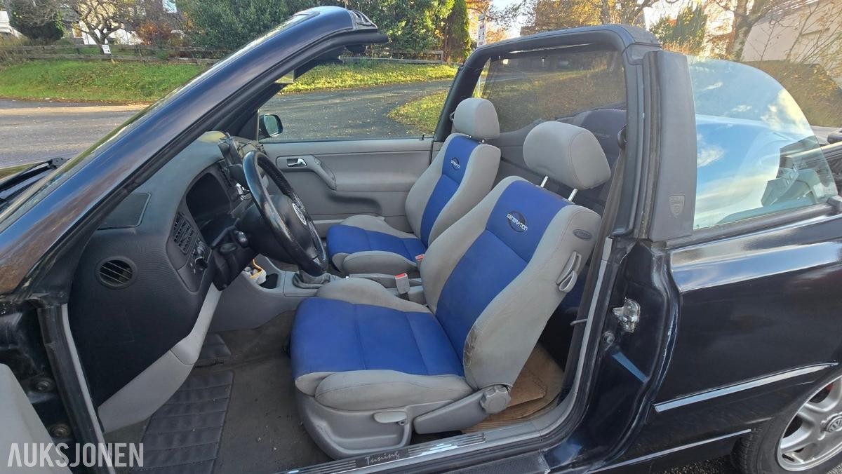 2000 Volkswagen Golf 1.6 Cabriolet, 125000km, Sportsseter