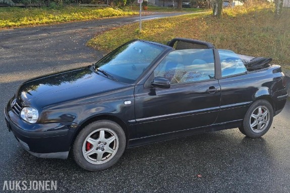 2000 Volkswagen Golf 1.6 Cabriolet, 125000km, Sportsseter