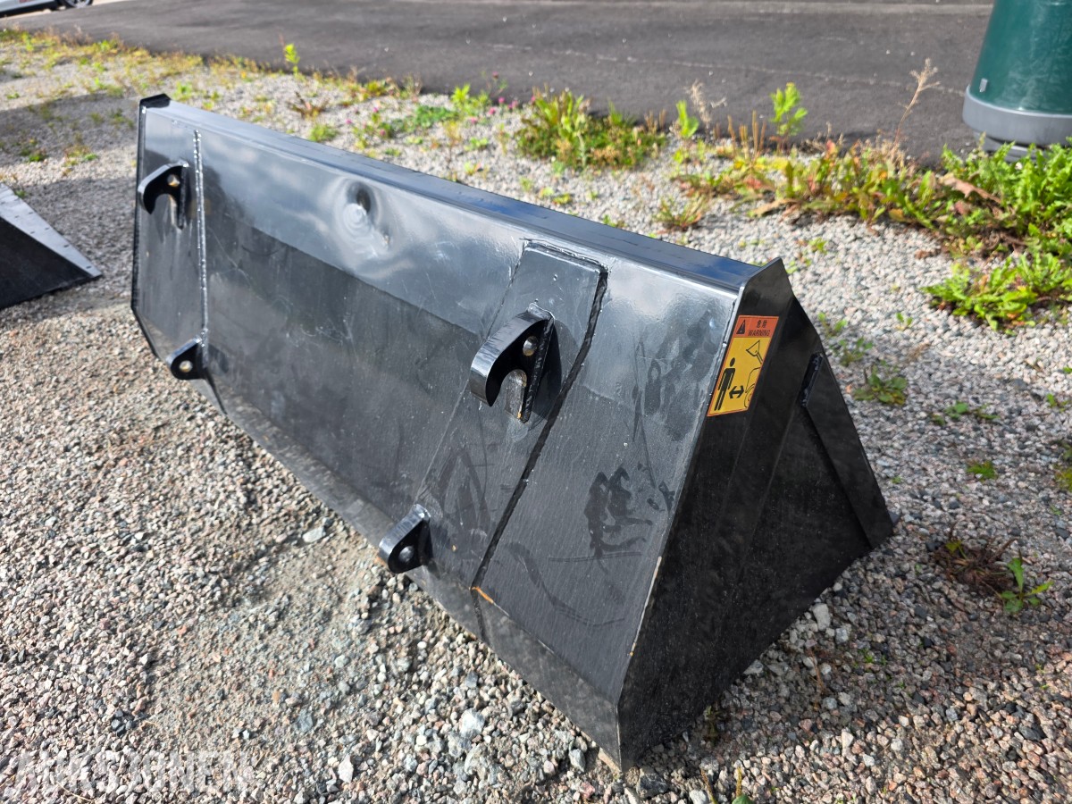 Snø/grus skuffe traktor med eurofeste bredde 160 cm