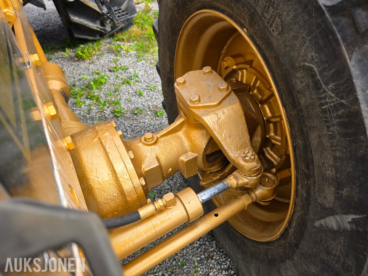 1982 Swed-Trac traktor ST 1674-10 samlerobjekt med 6-sylindret Scania diesel motor