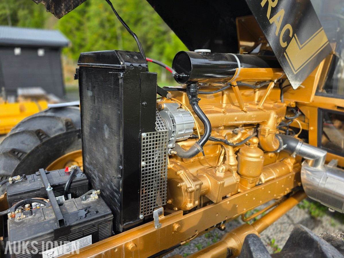 1982 Swed-Trac traktor ST 1674-10 samlerobjekt med 6-sylindret Scania diesel motor