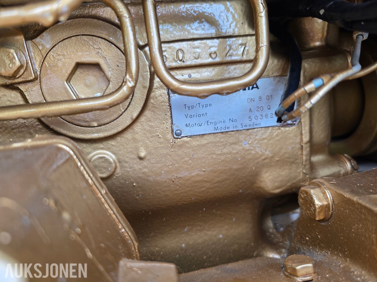 1982 Swed-Trac traktor ST 1674-10 samlerobjekt med 6-sylindret Scania diesel motor