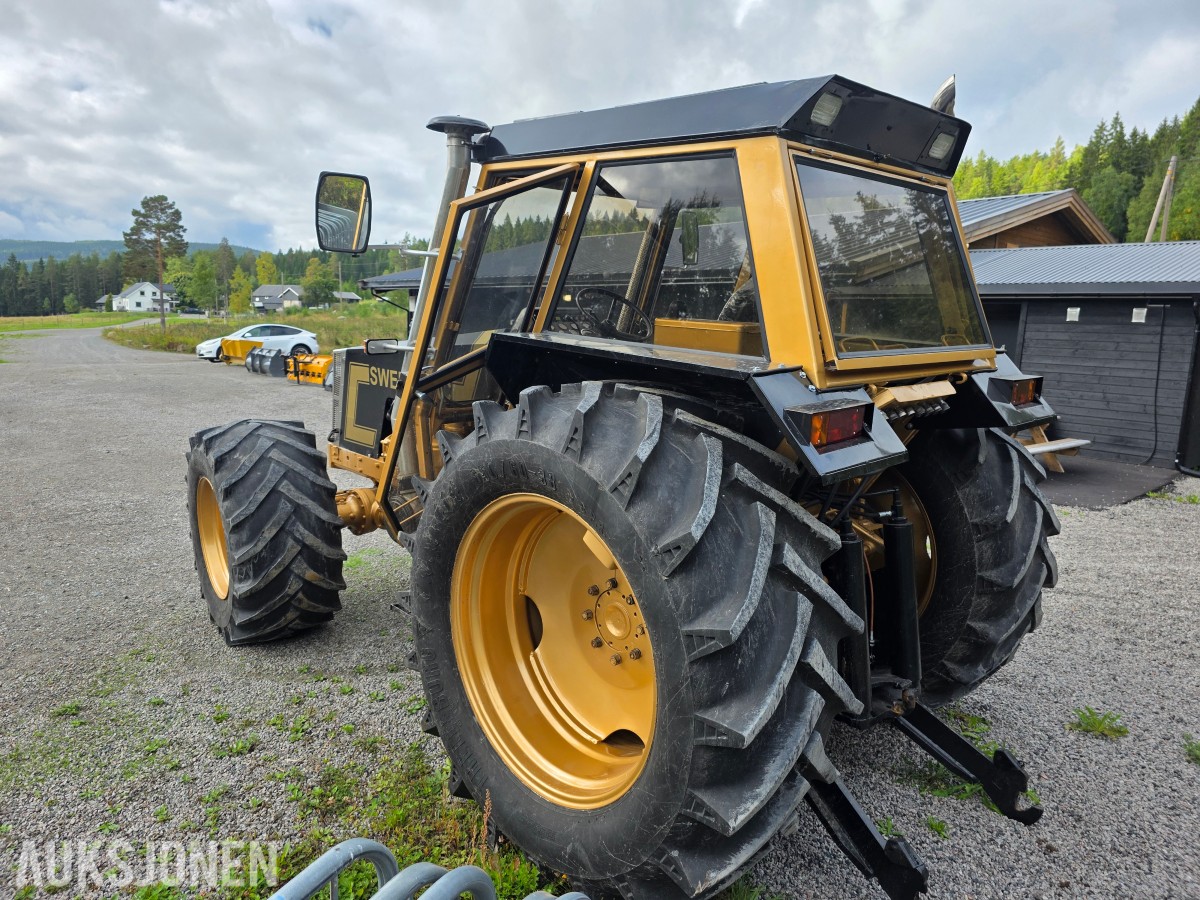 1982 Swed-Trac traktor ST 1674-10 samlerobjekt med 6-sylindret Scania diesel motor