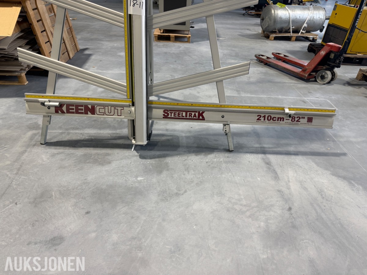 Keencut Steeltrak 210cm Platekutter