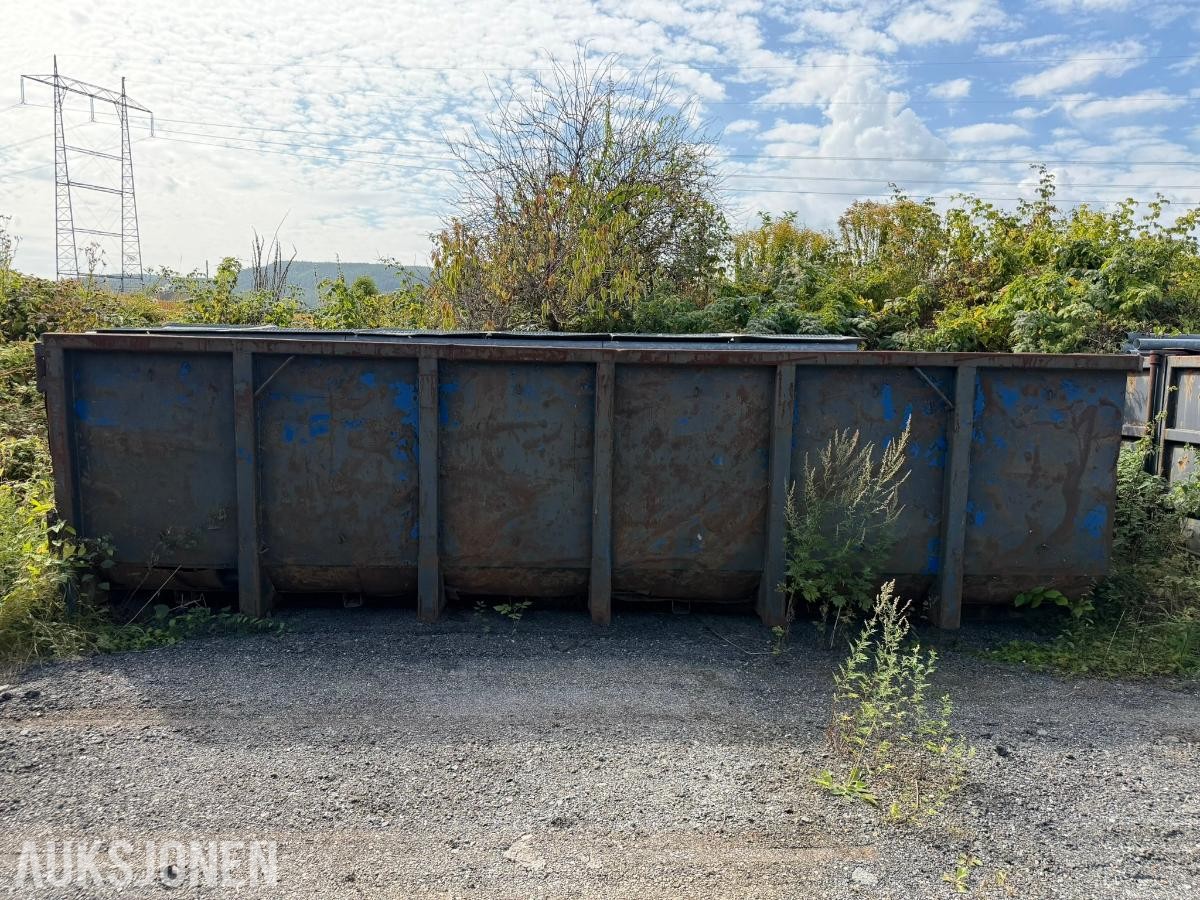 GMM Krokcontainer full av Mini-Guard veihindring