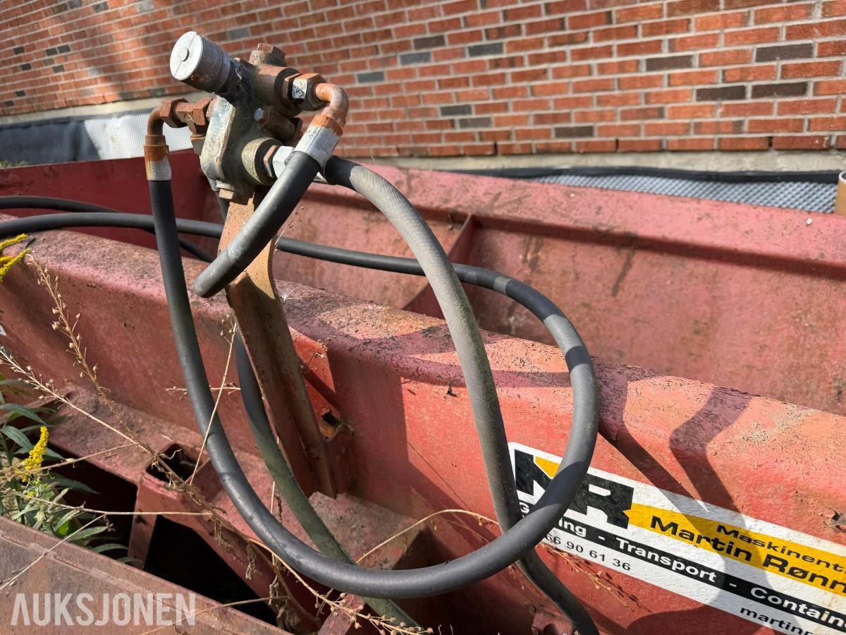 Dalen 1500l strøkasse