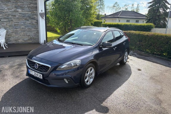 2015 Volvo V40 Cross Country 1.6 Diesel 114hk Cruisekontroll, Setevarmer EU ok til 07.2027