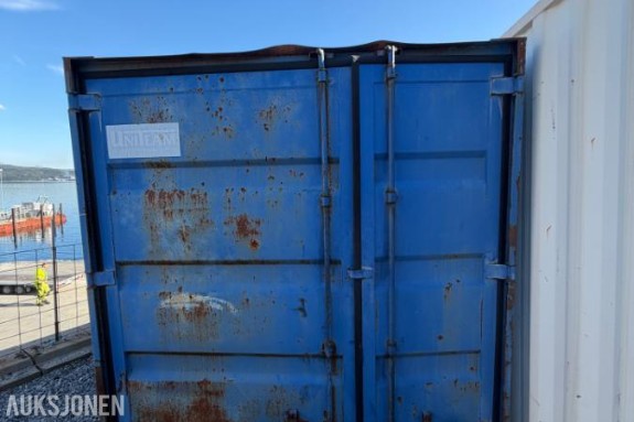 8 Fots container