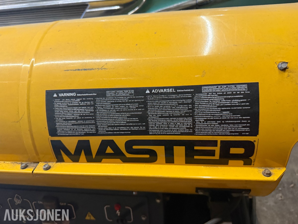 2010 Master BV 110 E indirekte fyrt byggvarmer - 33 kW - diesel eller parafin - 1800 kubikkmeter per time - 230 V