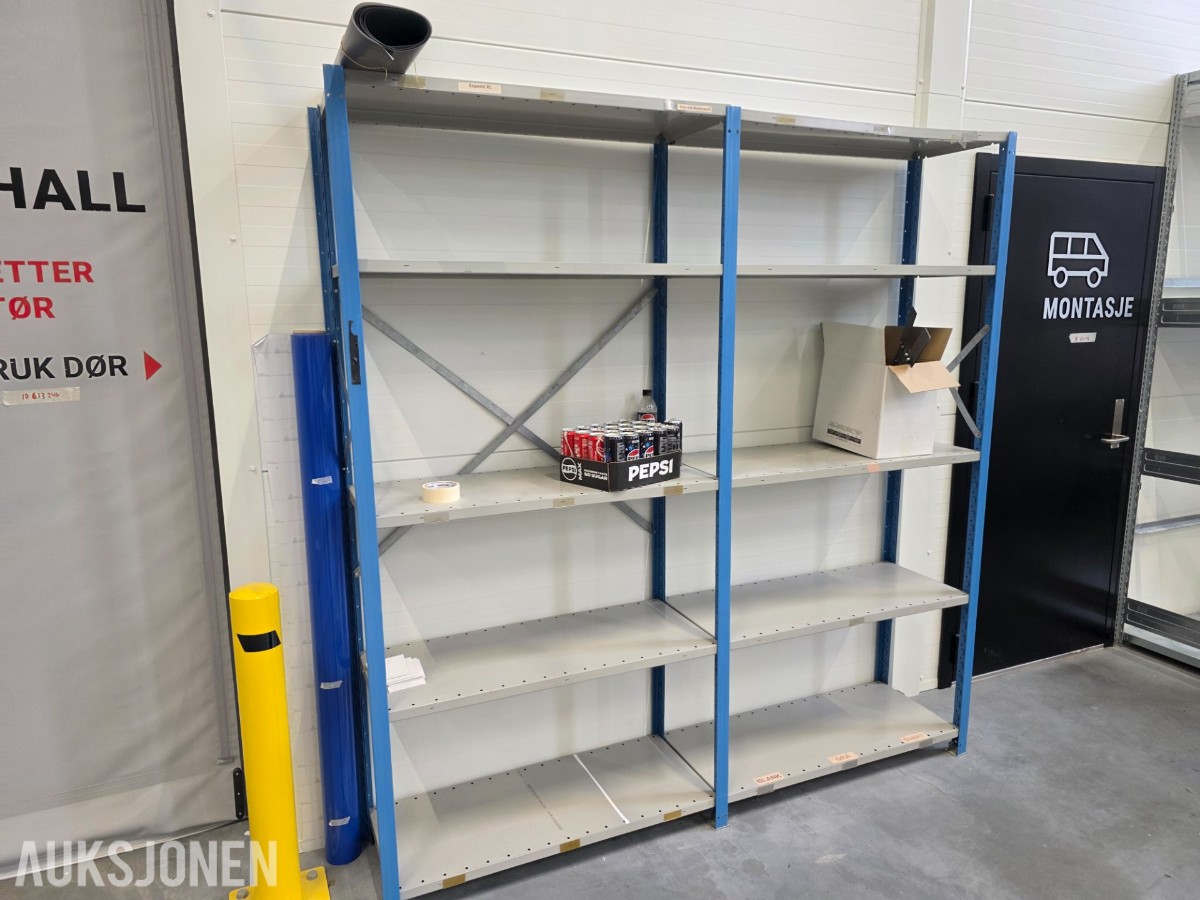 Hyller i aluminium  Selges samlet