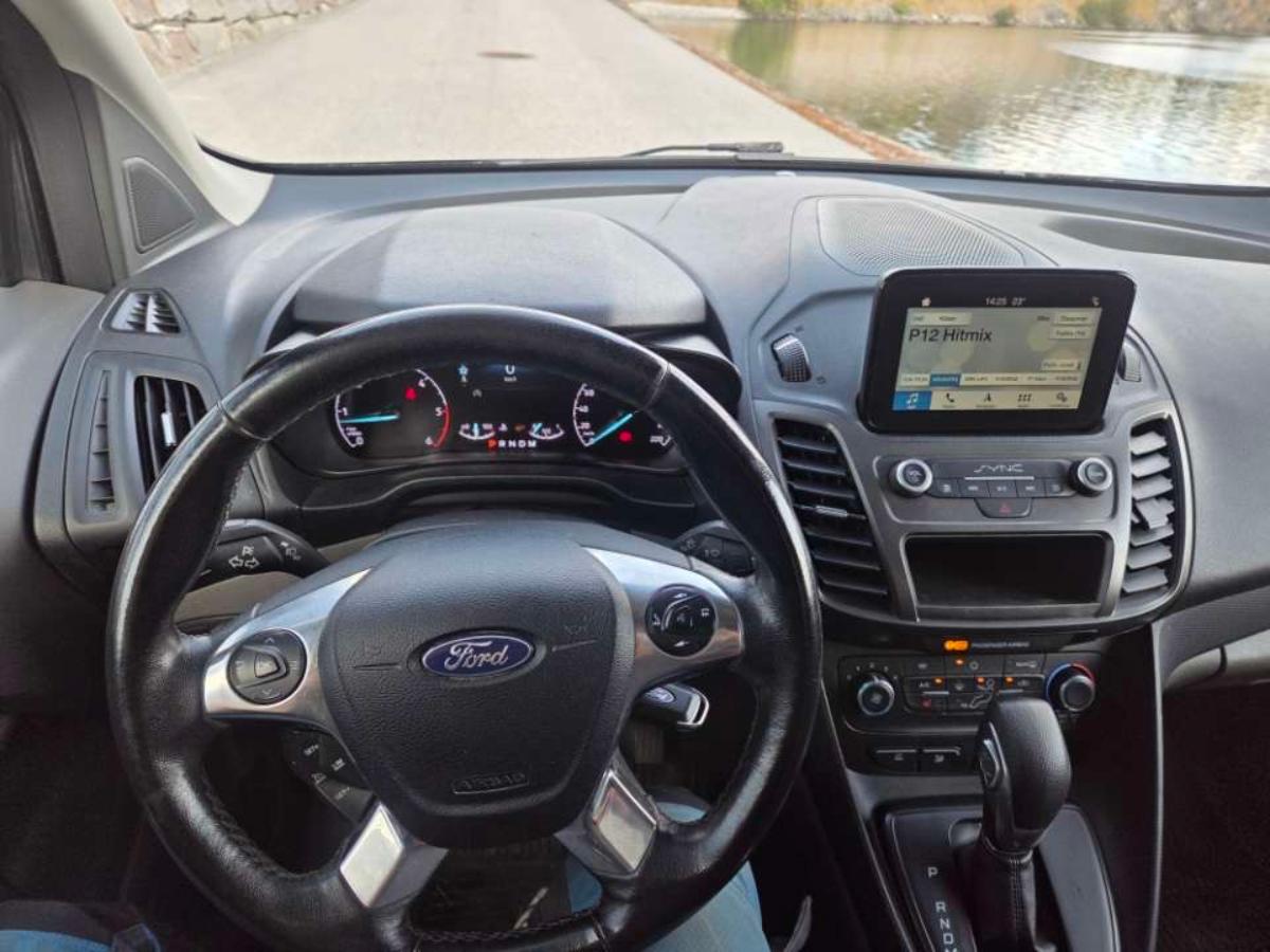 2018 Ford Transit Connect 1.5 99hk automat hengerfeste servicehistorikk s+v dekk       131296km