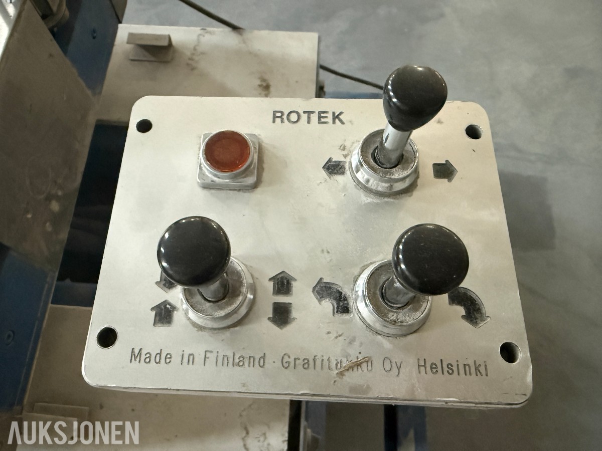 Rotek 900 Pallevender
