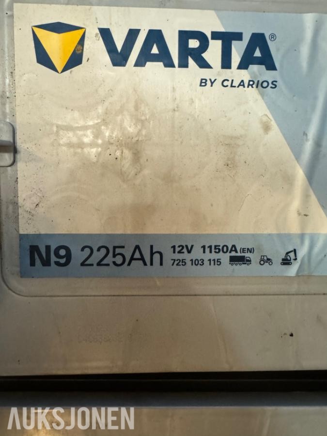 2 stk Varta N9 225ah Batterier 