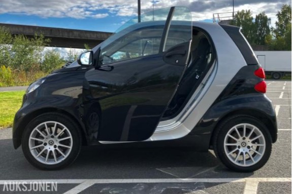 2008 Smart Fortwo 0.8 45hk panoramatak ryggekamera carplay s+v dekk          eu ok 12.2027   lav km 124400km