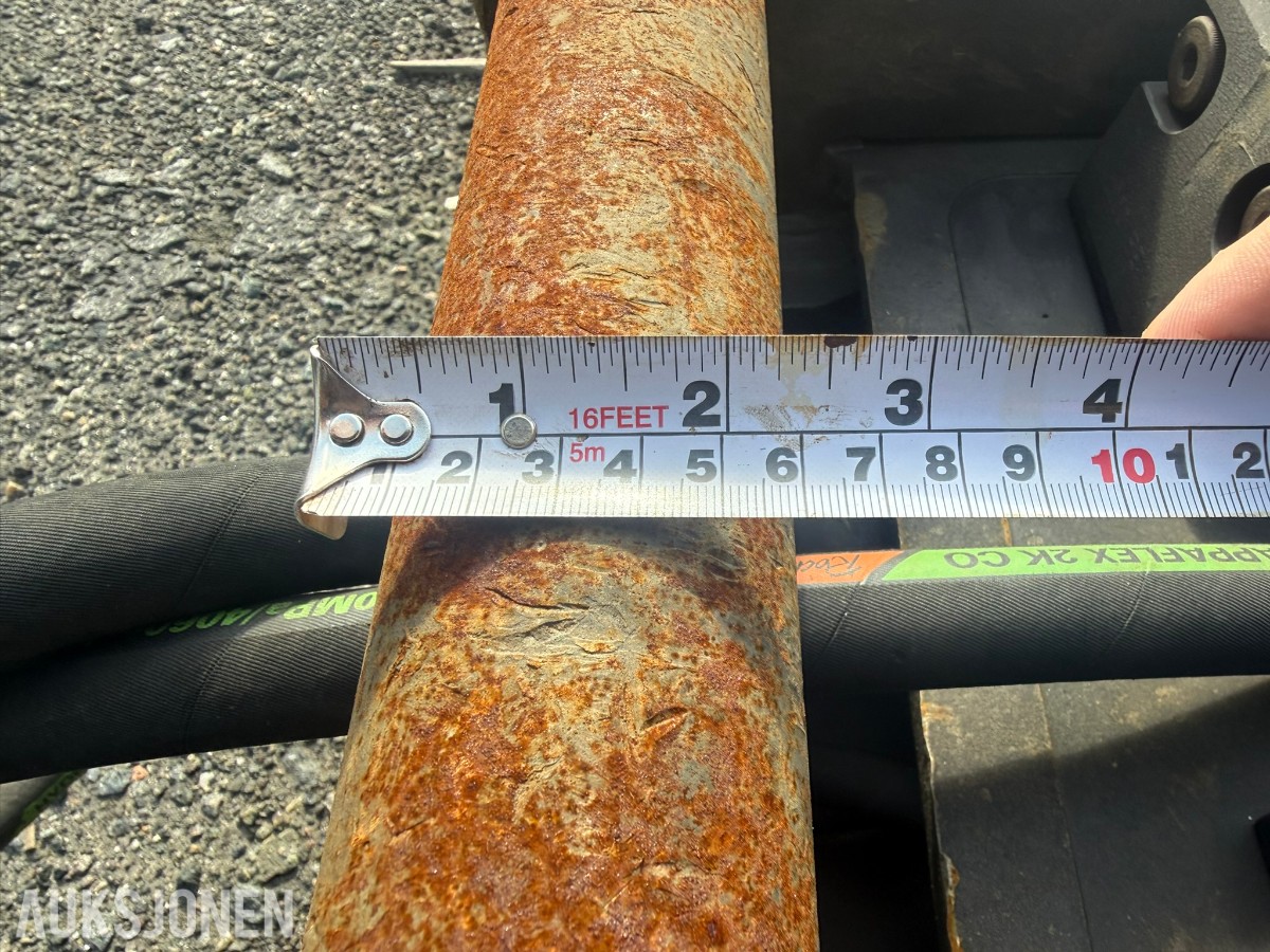 S60 toppfeste for Montabert pigghammer – Engcon EC-Oil