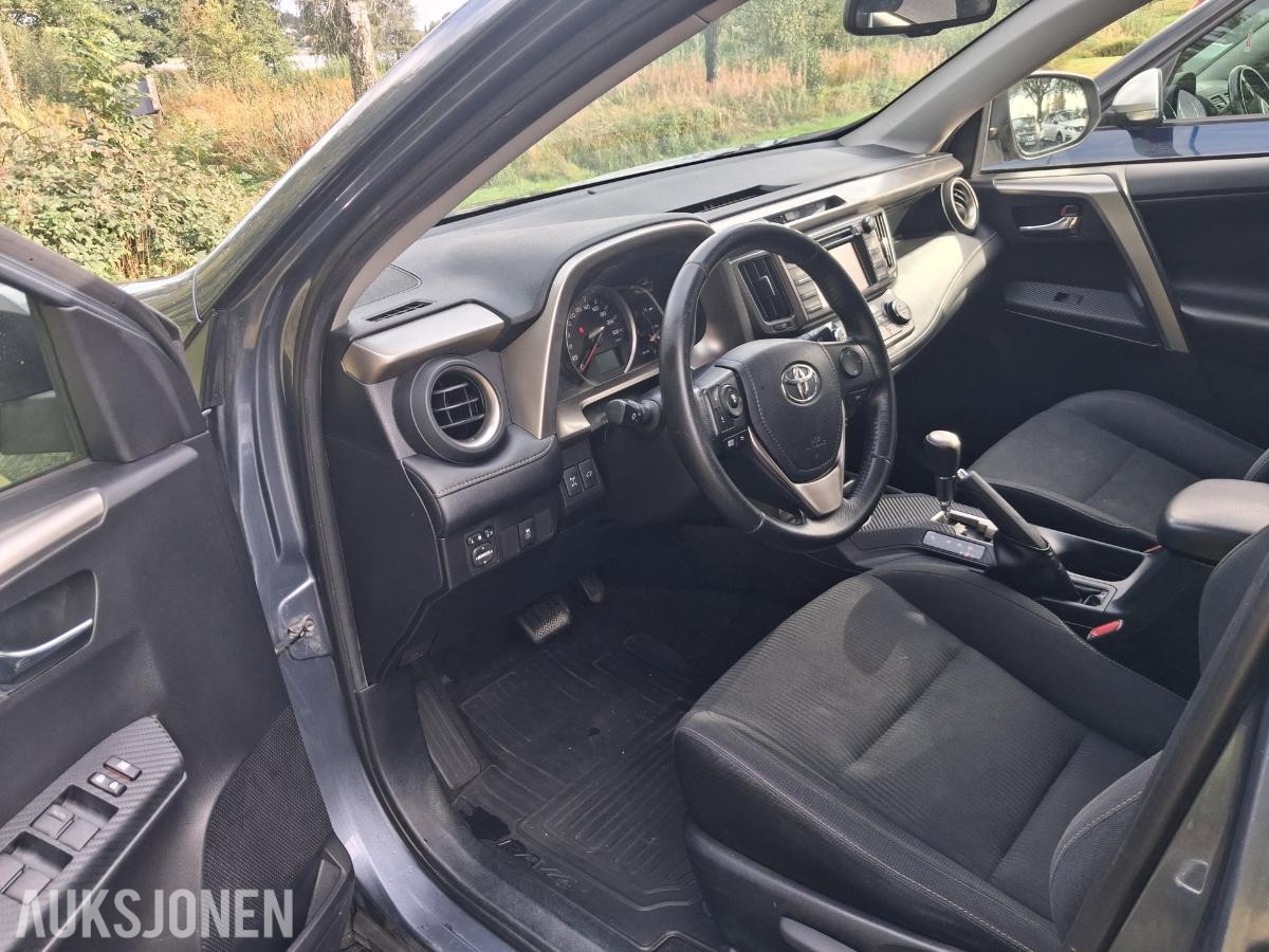 2013 Toyota RAV4 2.0 Bensin 151hk 4WD Automat, Ryggekamera, Hengerfeste