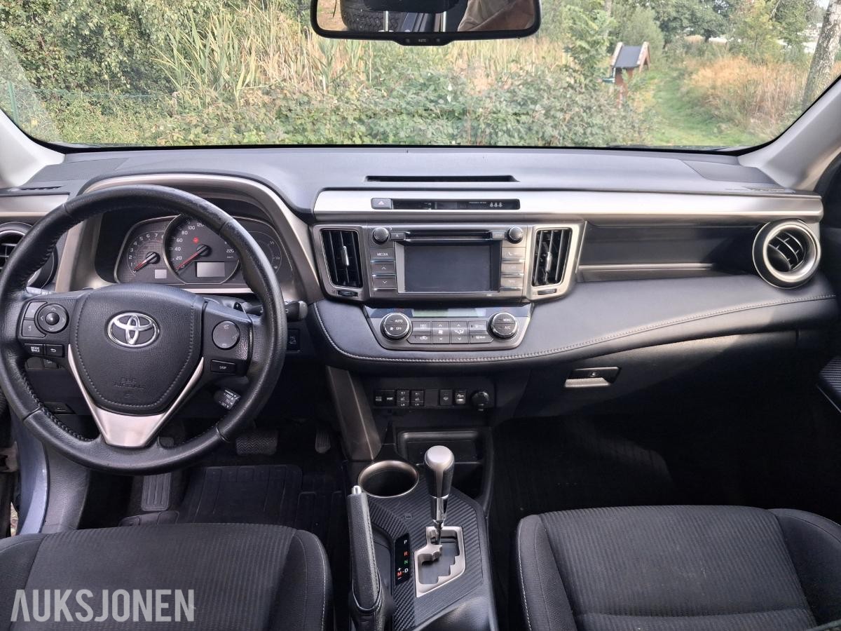 2013 Toyota RAV4 2.0 Bensin 151hk 4WD Automat, Ryggekamera, Hengerfeste