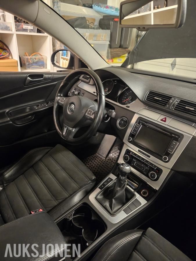 2010 Volkswagen Passat 2.0 TDI 140 HK 4-MOTION R-Line, Reparasjonsobjekt!